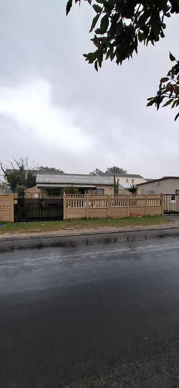 2 Bedroom Property for Sale in Ruyterwacht Western Cape